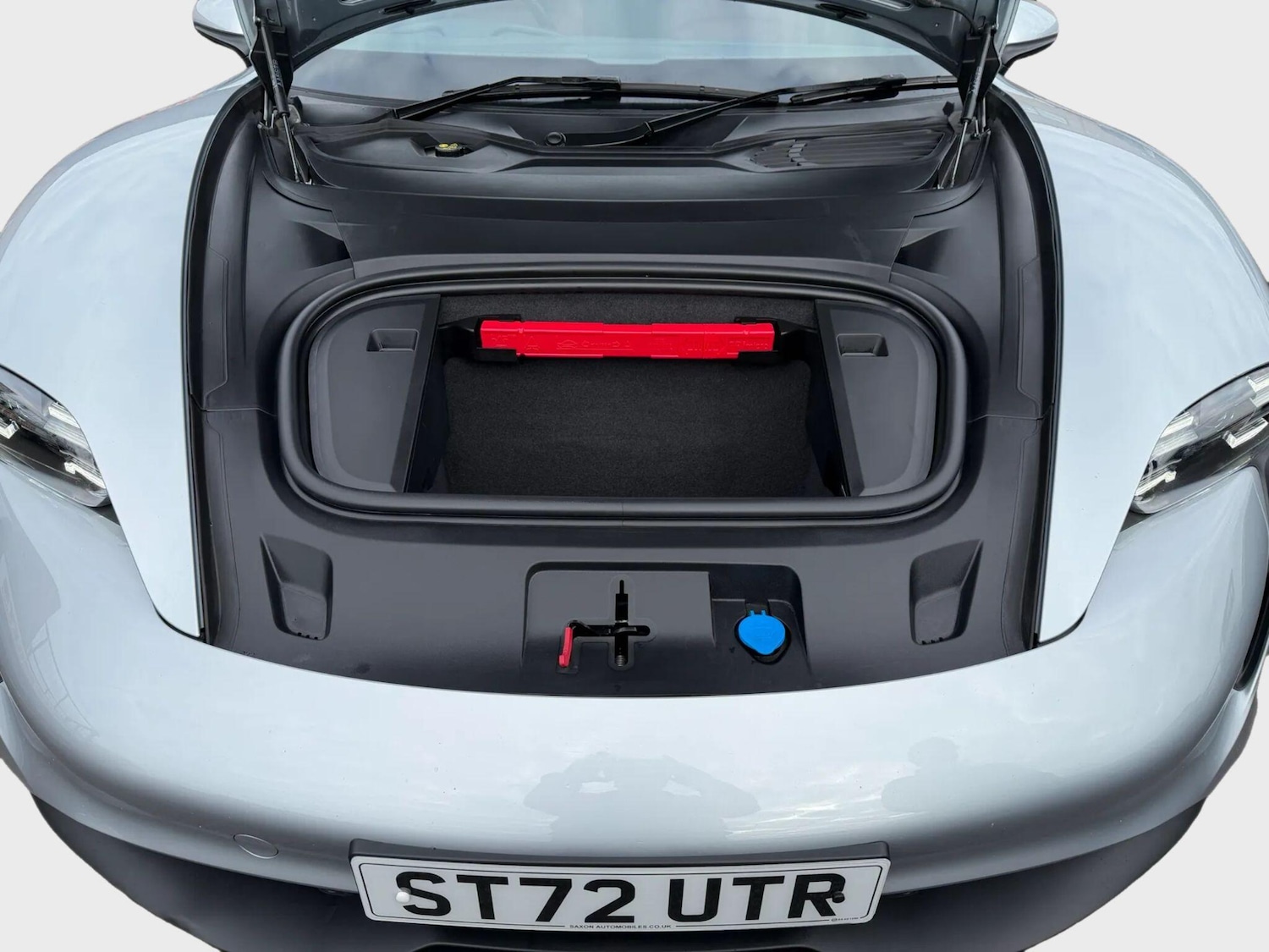 Used Porsche Taycan 2023 for sale - 77598743: Photo 45