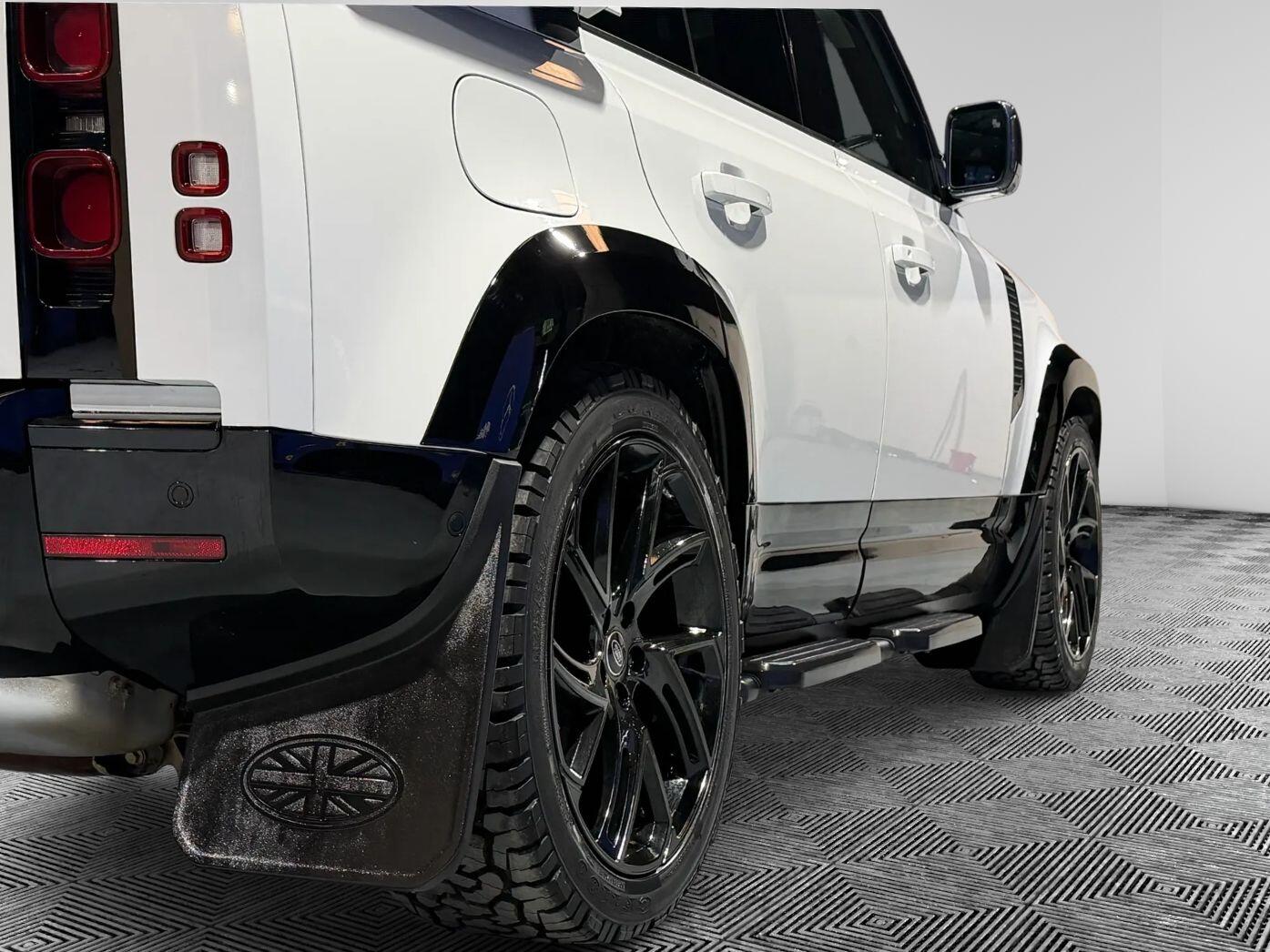 Used Land Rover Defender 110 for sale - 77883589: Photo 10