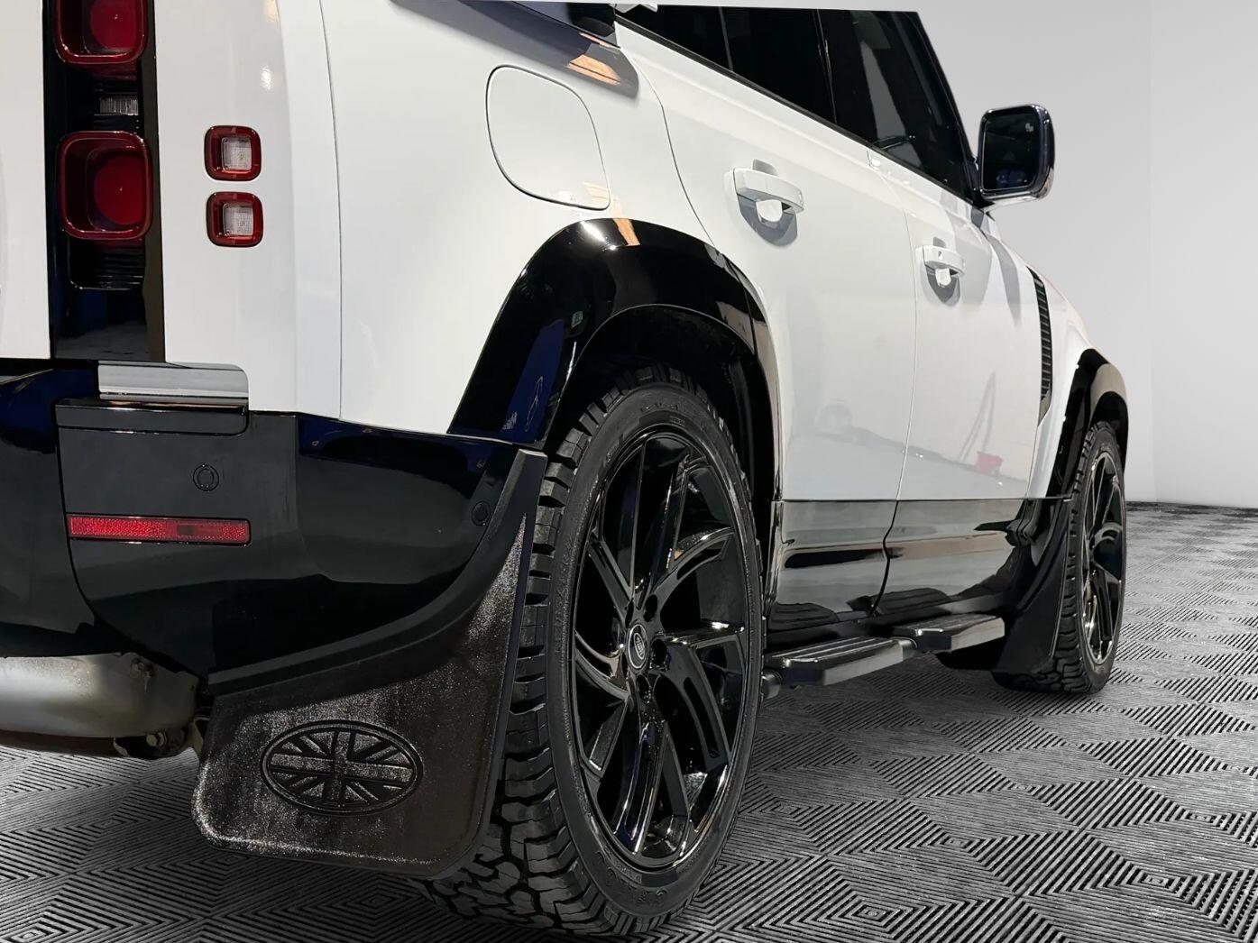 Used Land Rover Defender 110 for sale - 77883589: Photo 11