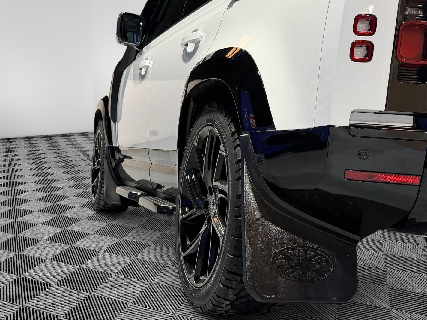 Used Land Rover Defender 110 for sale - 77883589: Photo 31