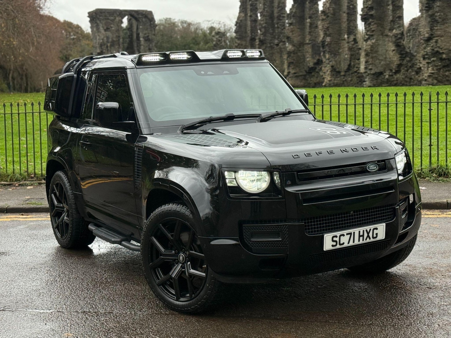 Used Land Rover Defender 90 for sale - 76994589: Photo 2