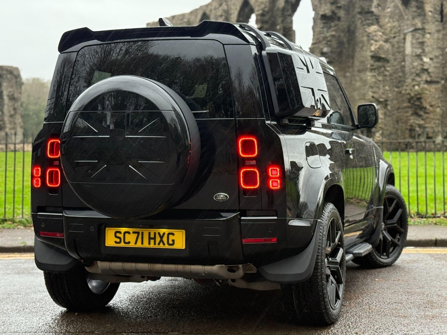 Used Land Rover Defender 90 for sale - 76994589: Photo 8