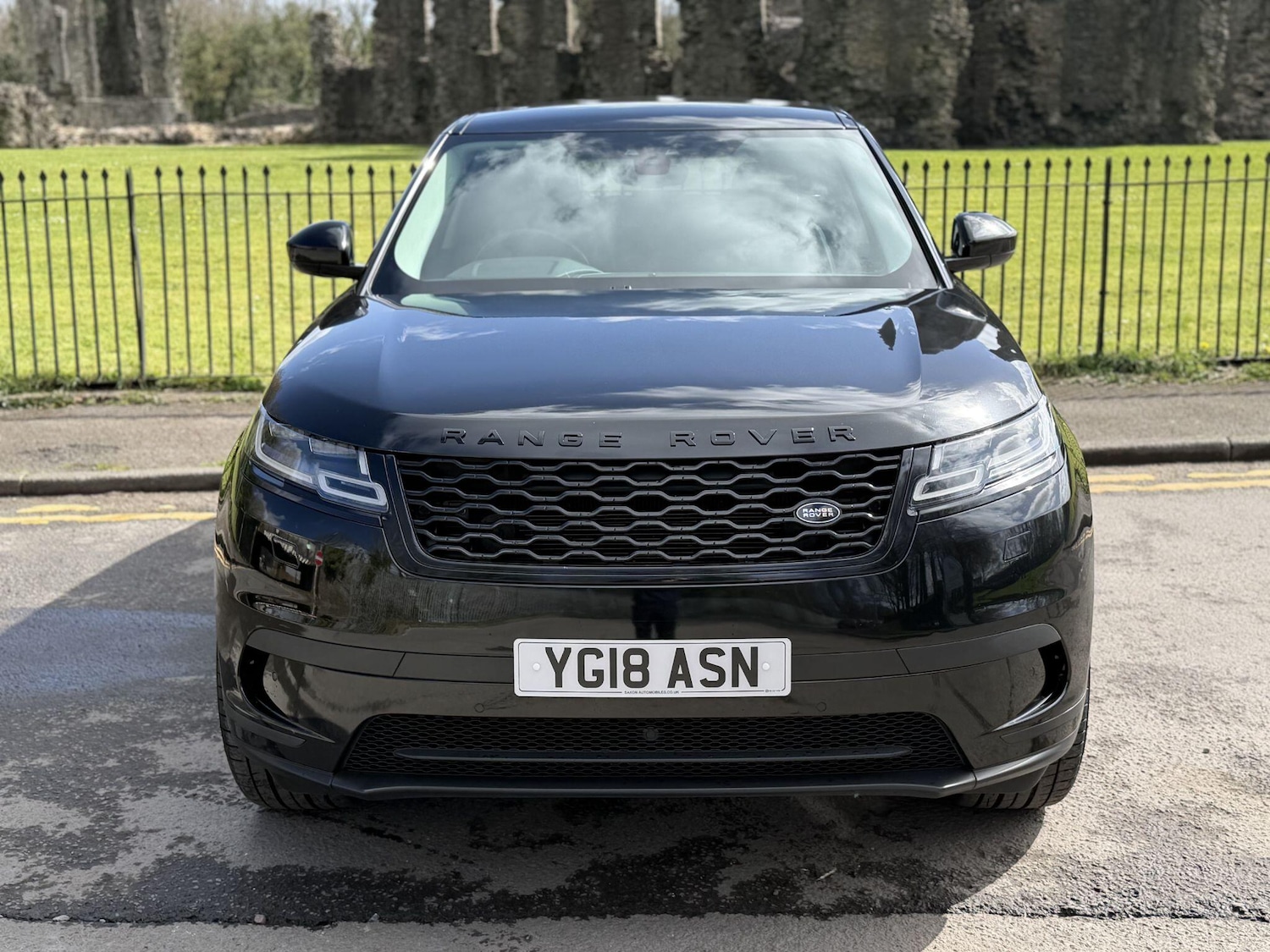 Used Land Rover Range Rover Velar for sale - 78204244: Photo 2