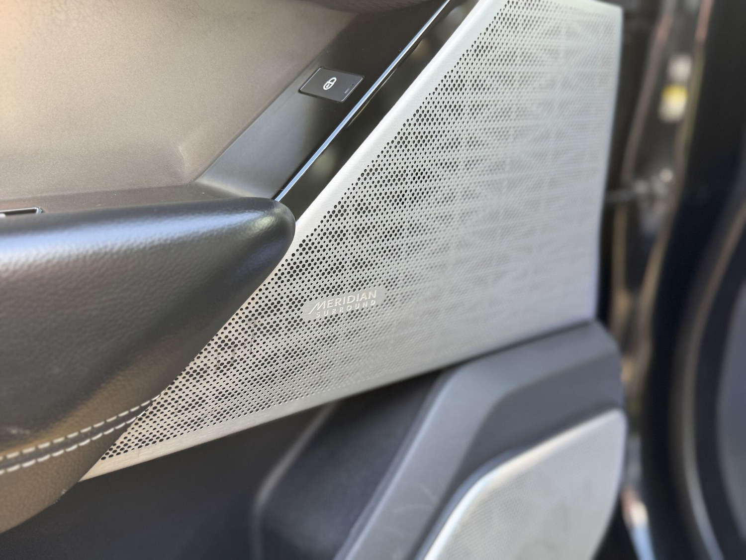 Used Land Rover Range Rover Velar for sale - 78204244: Photo 50