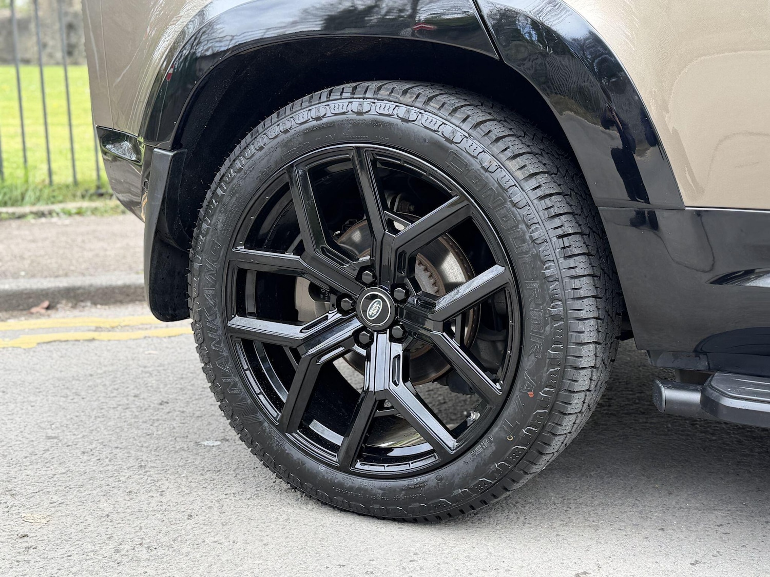 Used Land Rover Defender 2020 for sale - 78072683: Photo 17