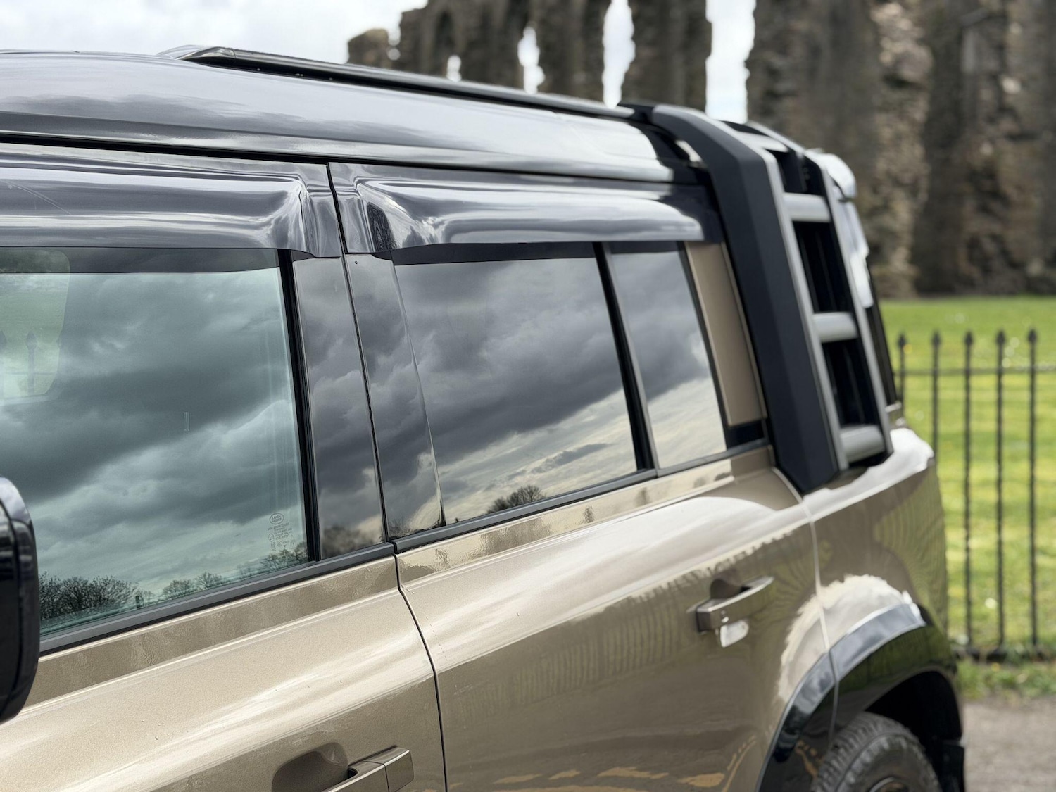 Used Land Rover Defender 2020 for sale - 78072683: Photo 30