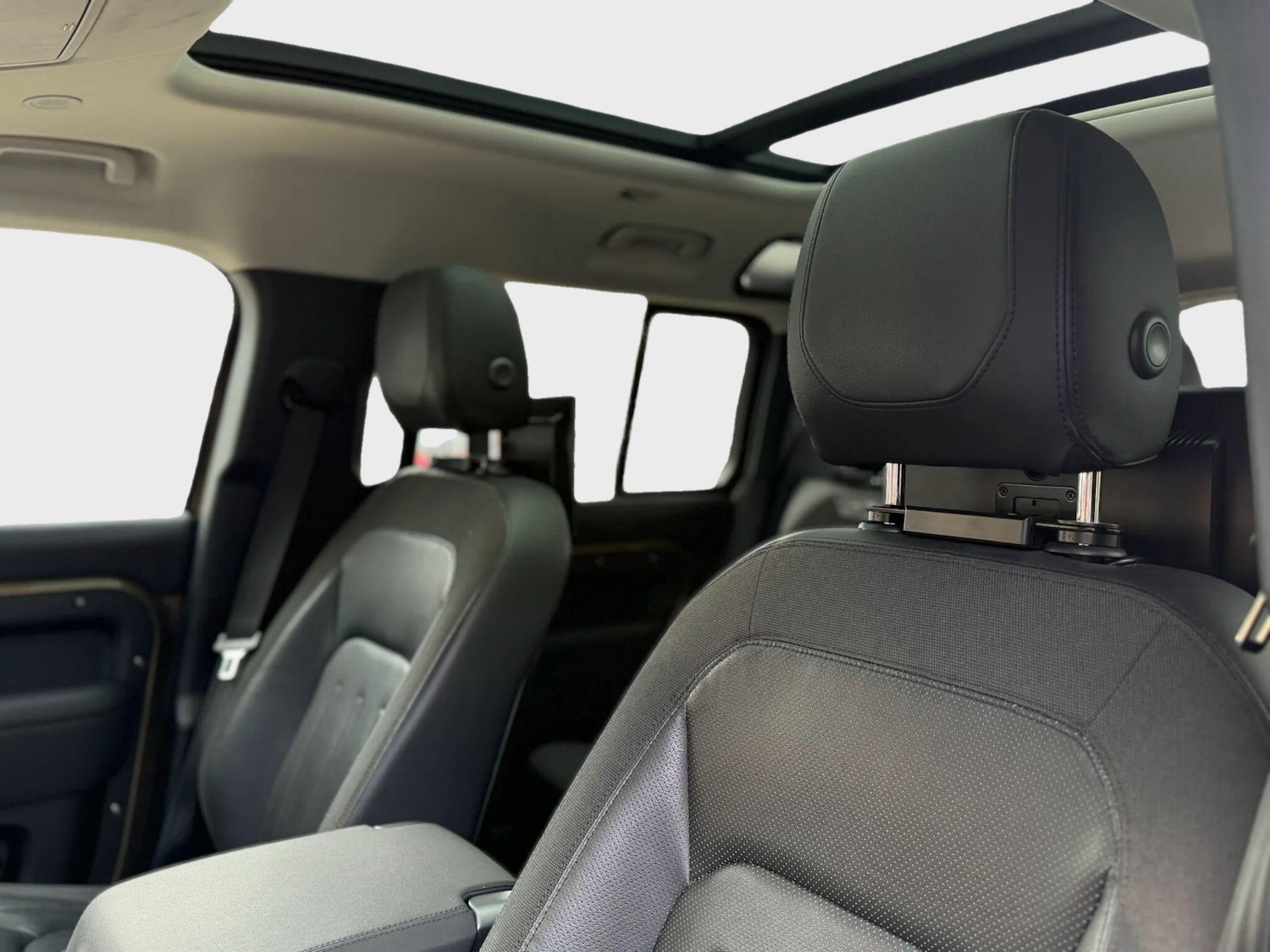 Used Land Rover Defender 2020 for sale - 78072683: Photo 51