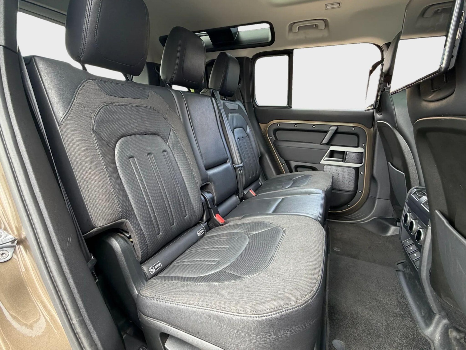 Used Land Rover Defender 2020 for sale - 78072683: Photo 57