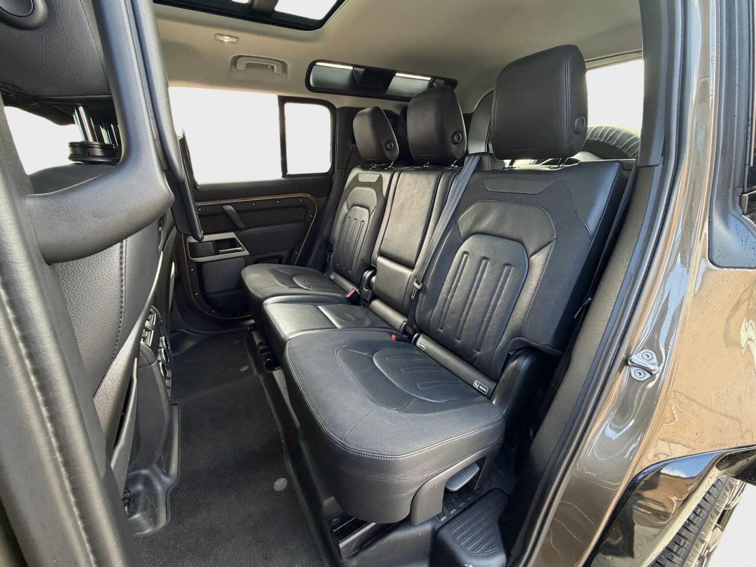 Used Land Rover Defender 2020 for sale - 78072683: Photo 61