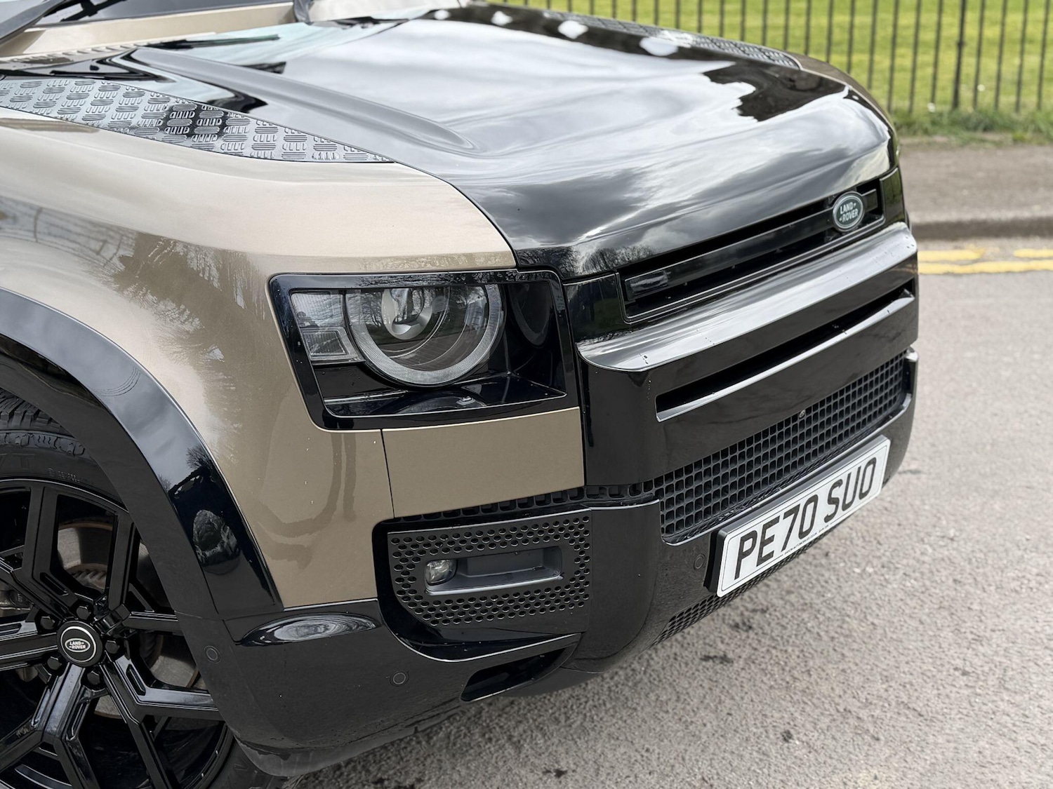 Used Land Rover Defender 2020 for sale - 78072683: Photo 9