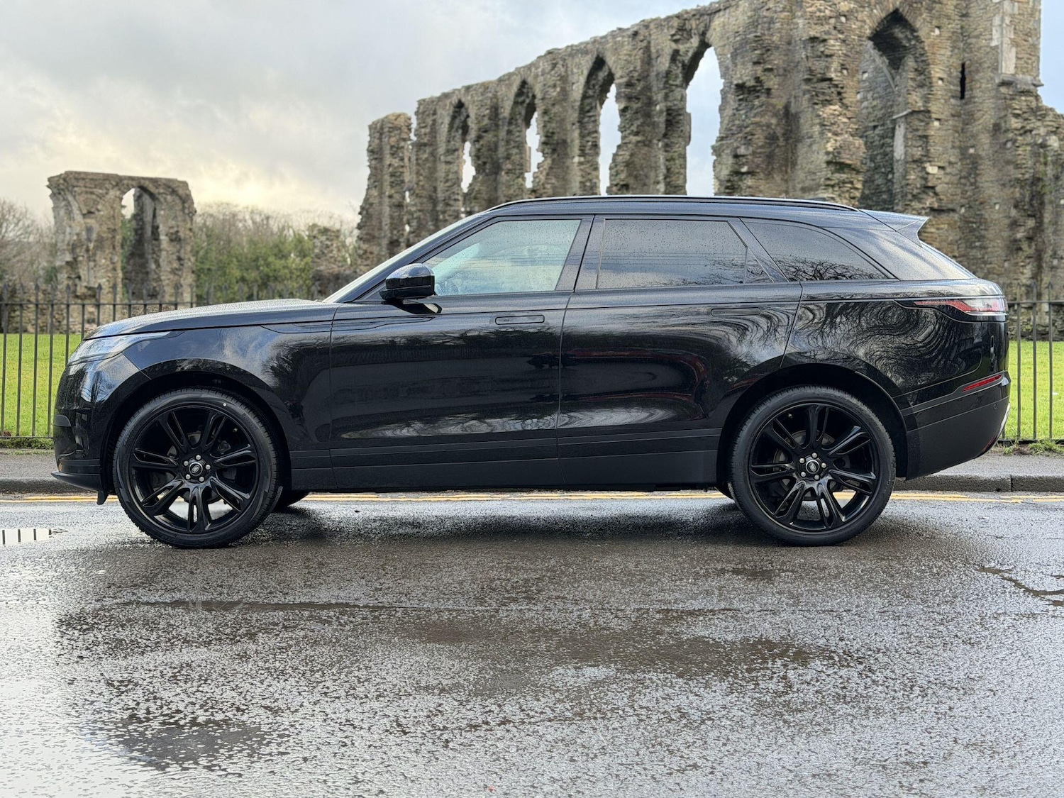 Used Land Rover Range Rover Velar 2020 for sale - 77305633: Photo 4