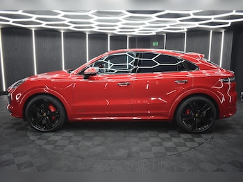 Used Porsche Cayenne 2021 for sale - 79349399: Photo