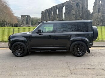 Used Land Rover Defender 110 2020 for sale - 78318708: Photo