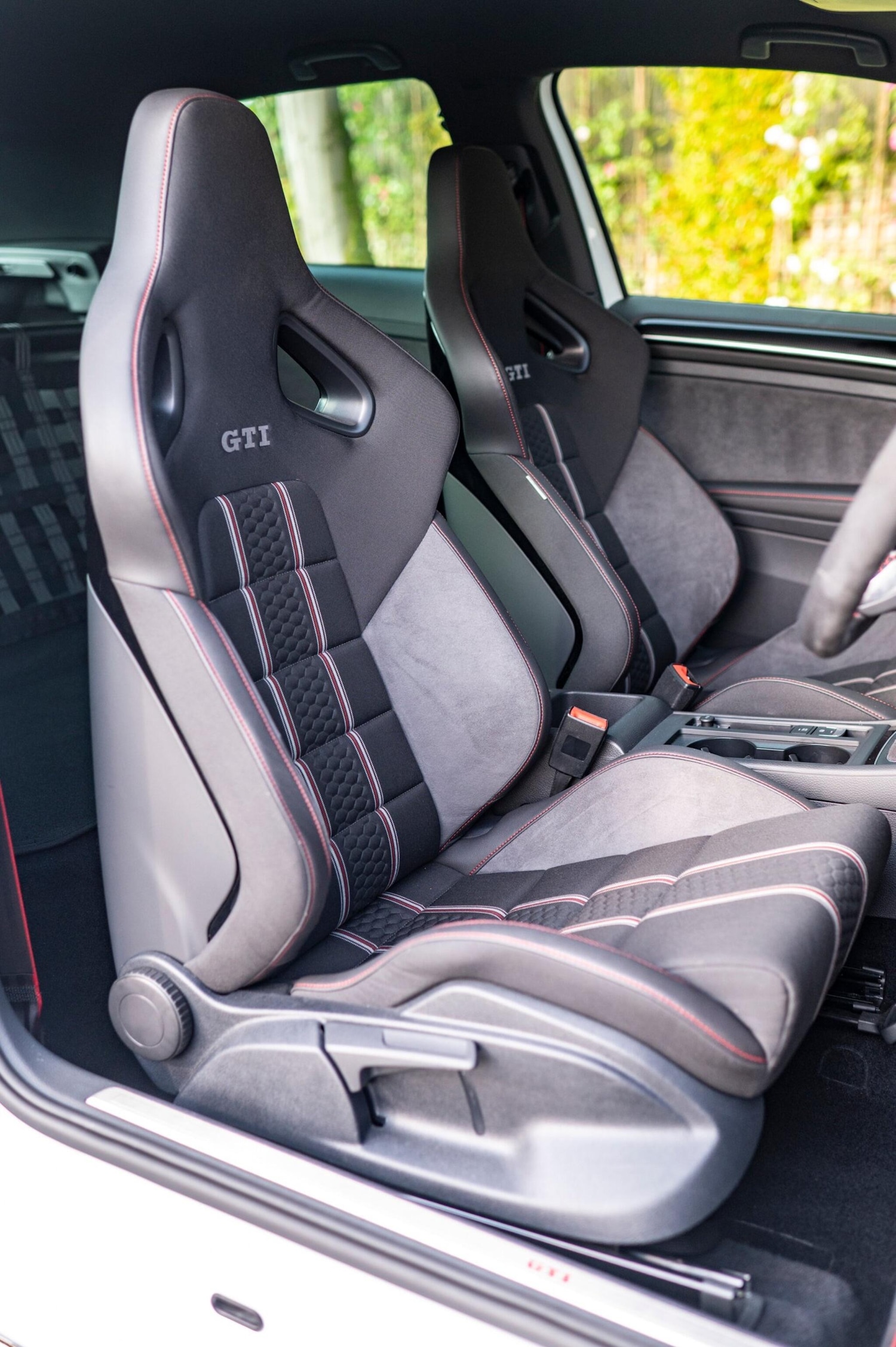 Used Volkswagen Golf 2016 for sale - 76214617: Photo 68