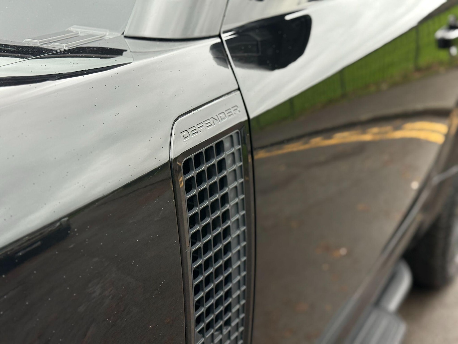 Used Land Rover Defender 2021 for sale - 76561741: Photo 18