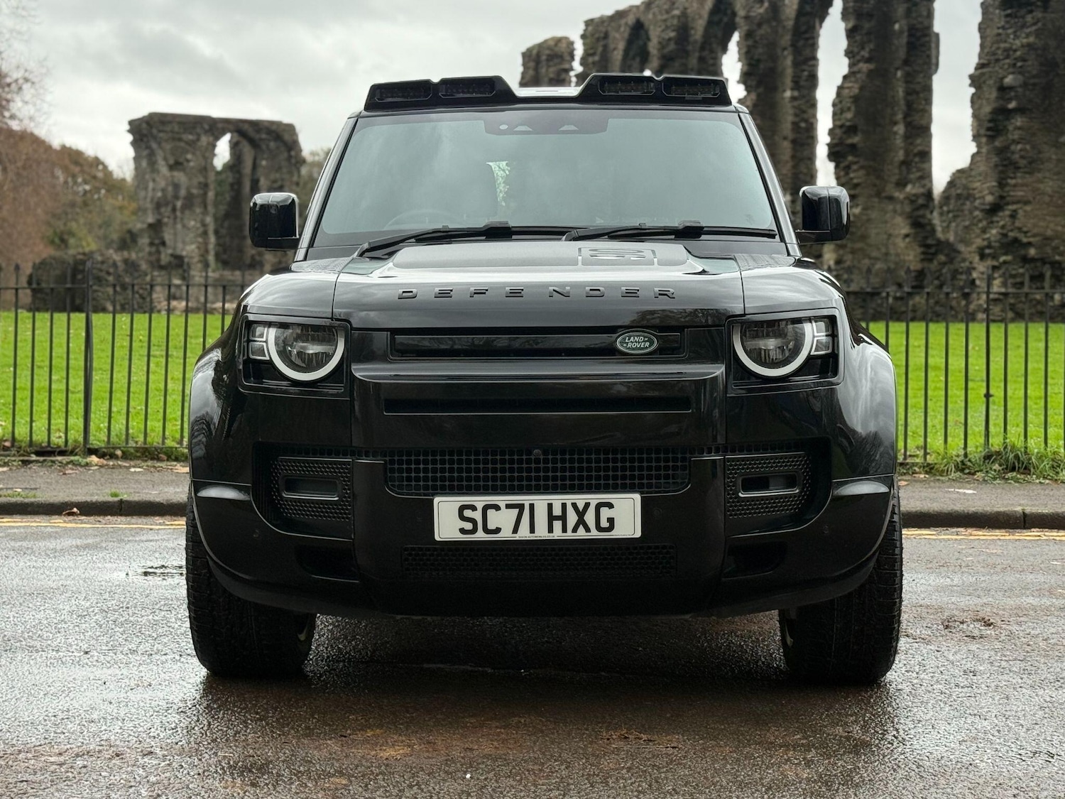 Used Land Rover Defender 2021 for sale - 76561741: Photo 3