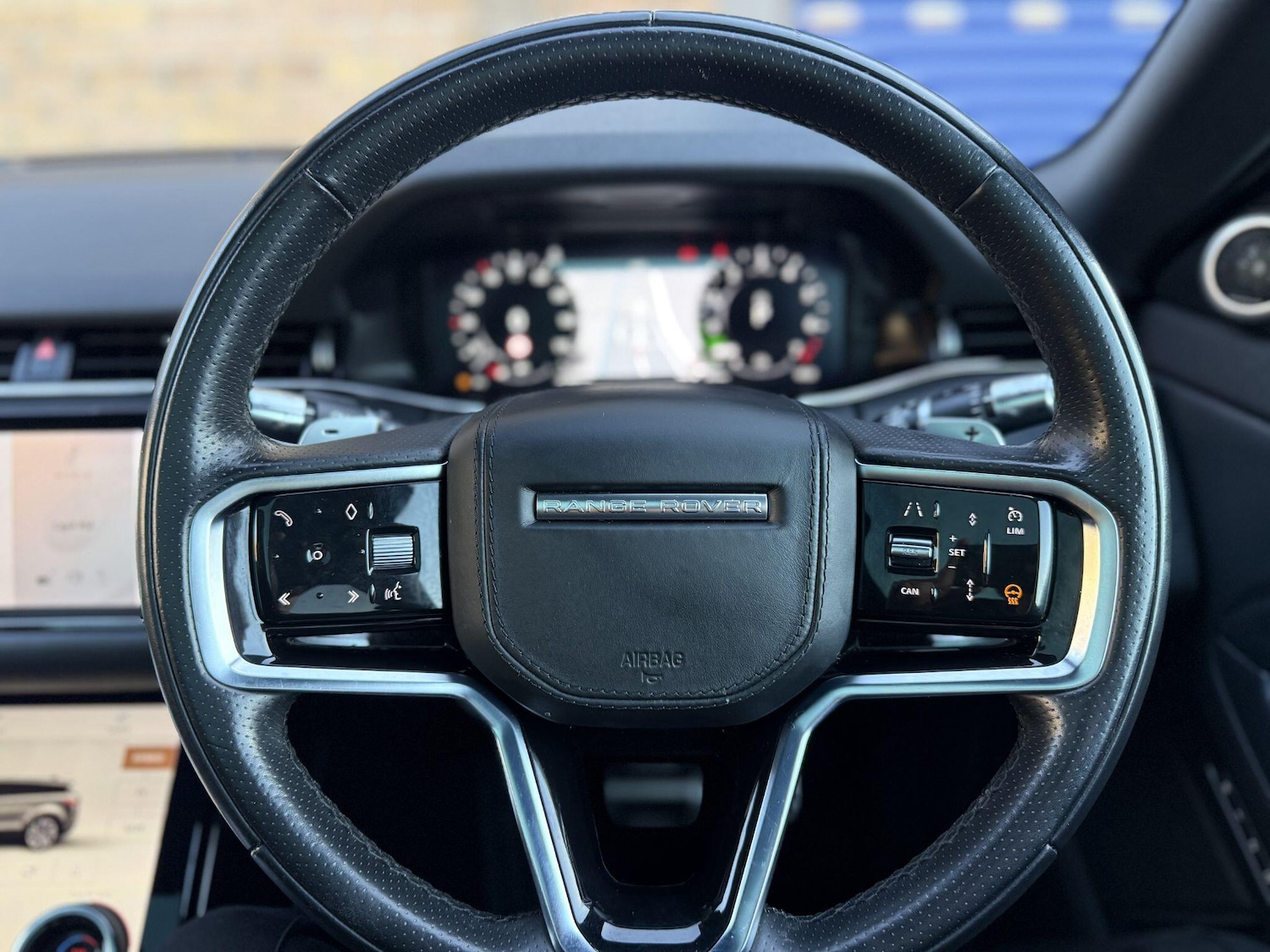 Used Land Rover Range Rover Evoque 2021 for sale - 76701356: Photo 32