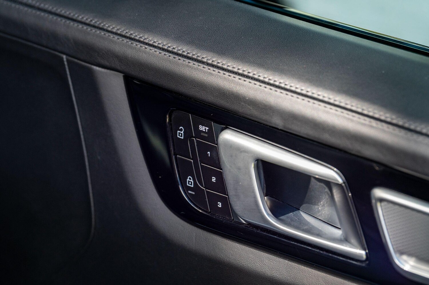 Used Porsche Cayenne for sale - 78205348: Photo 36