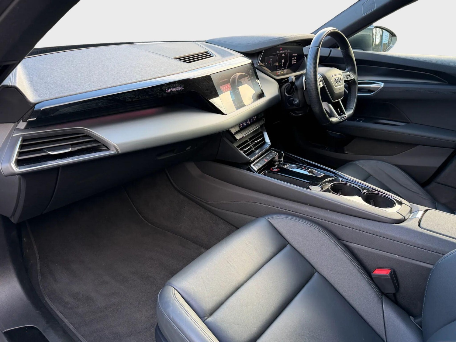 Used Audi e-tron GT 2021 for sale - 77387219: Photo 13