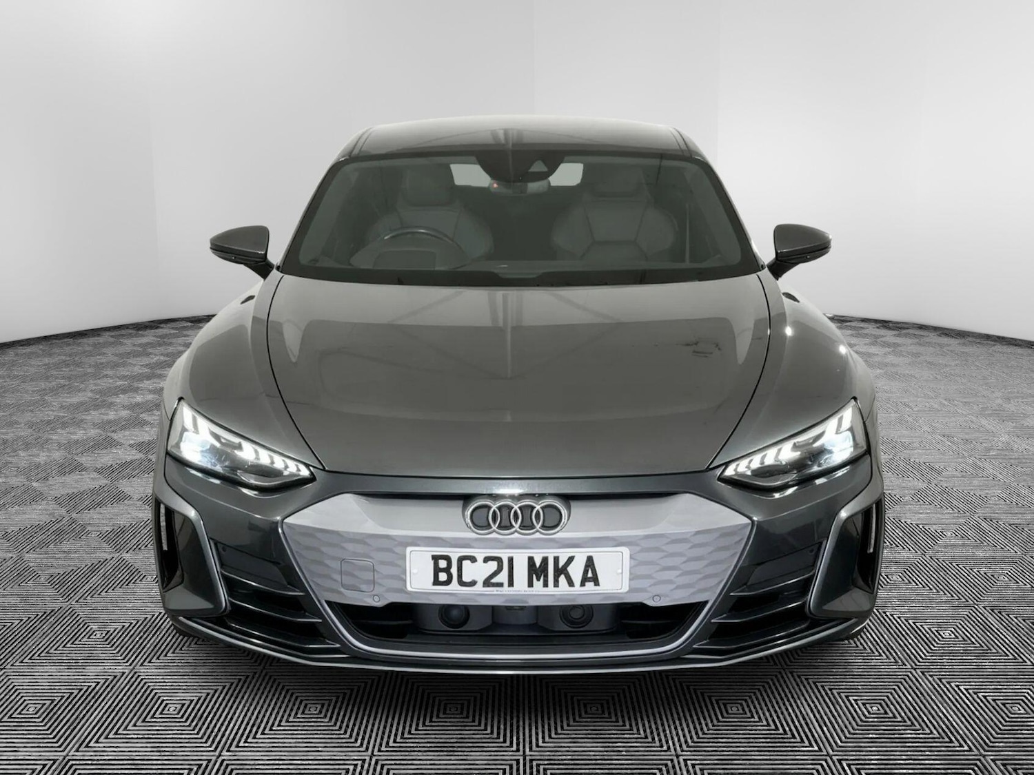 Used Audi e-tron GT 2021 for sale - 77387219: Photo 2