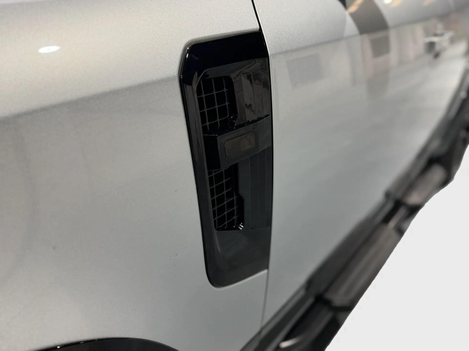 Used Land Rover Defender 2020 for sale - 77575196: Photo 11