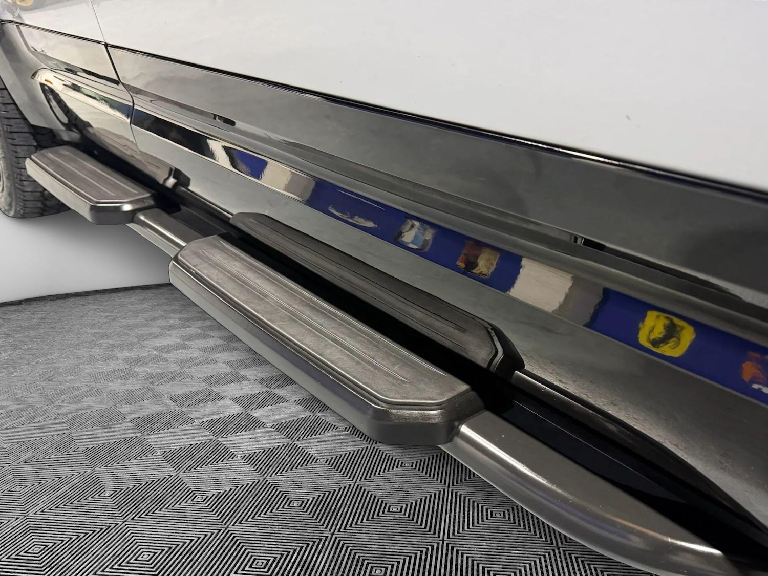 Used Land Rover Defender 110 2020 for sale - 77575196: Photo 48