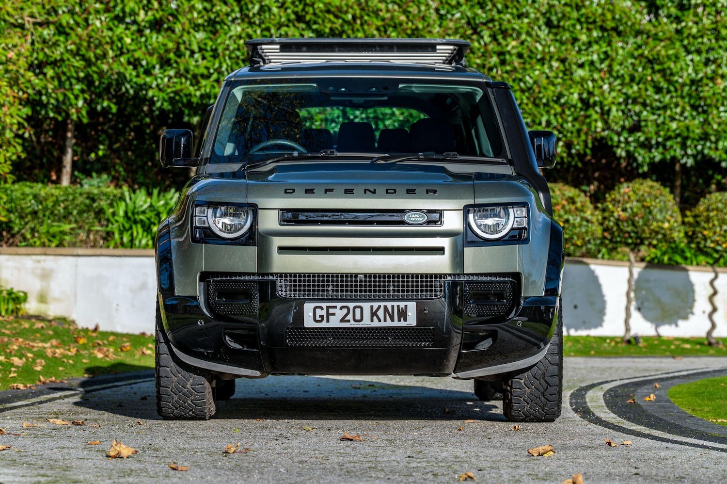 Used Land Rover Defender 110 for sale - 76476672: Photo 2