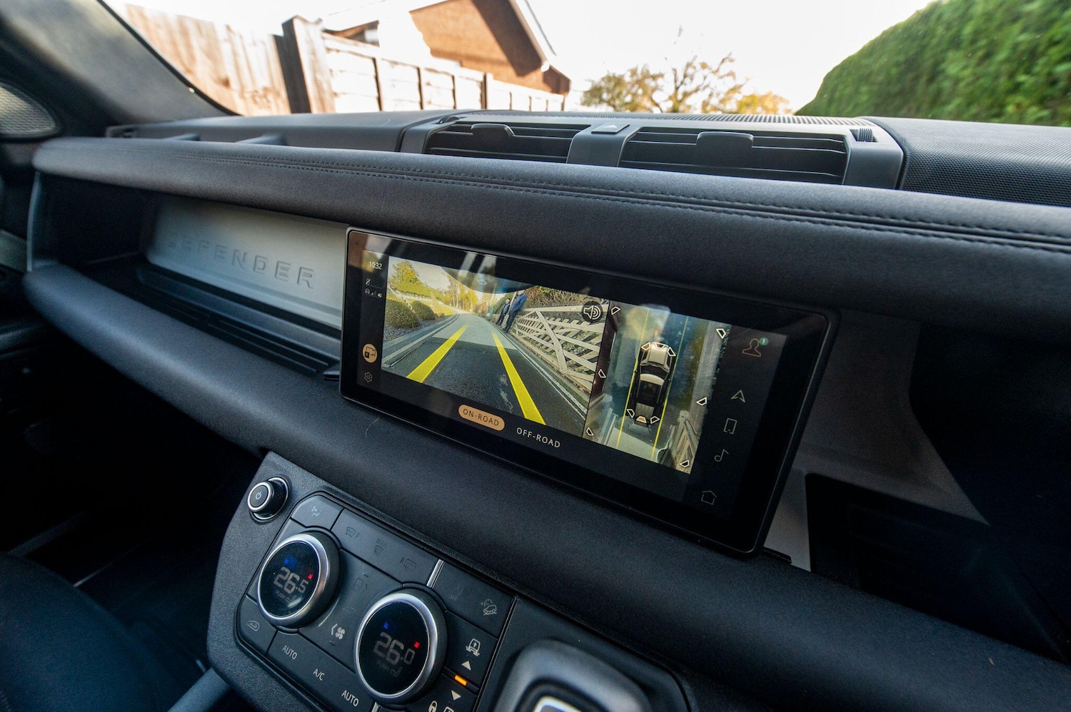 Used Land Rover Defender 110 for sale - 76476672: Photo 23