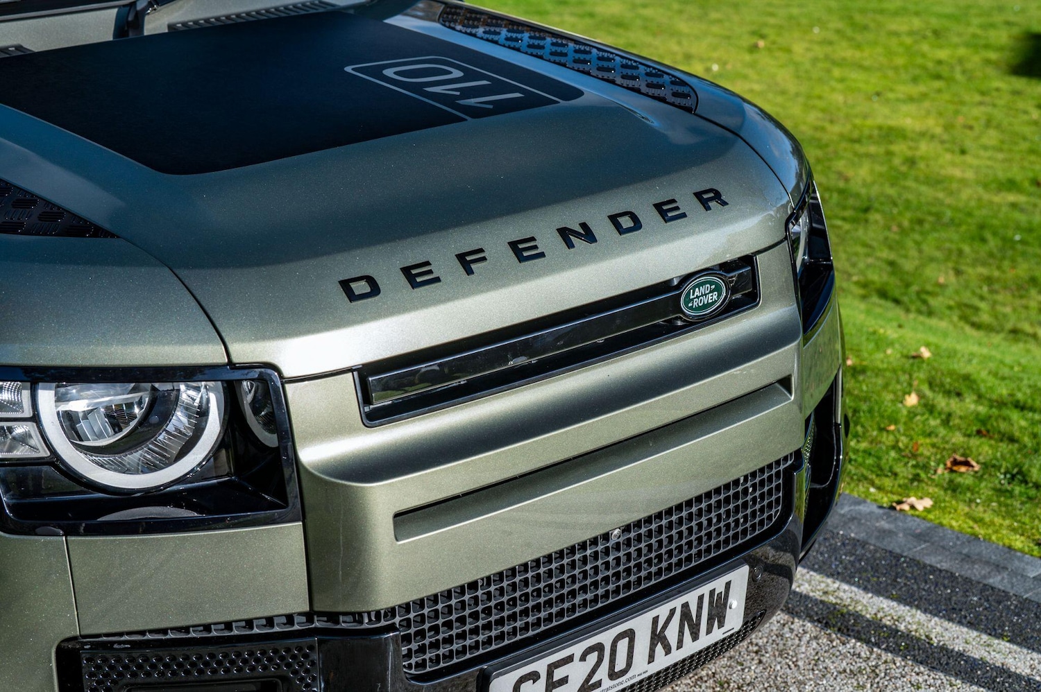 Used Land Rover Defender 110 for sale - 76476672: Photo 29