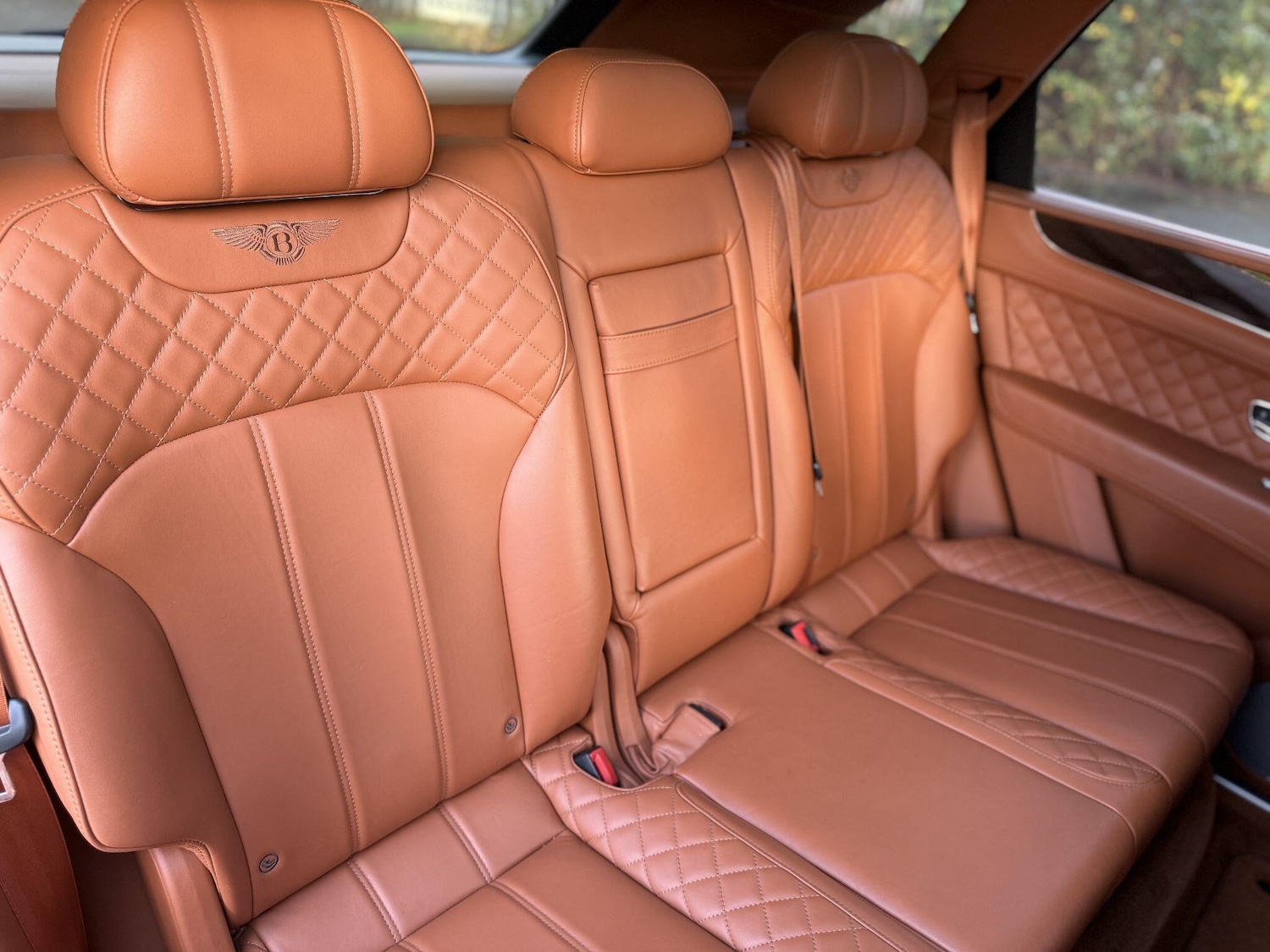 Used Bentley Bentayga 2017 for sale - 76572527: Photo 20