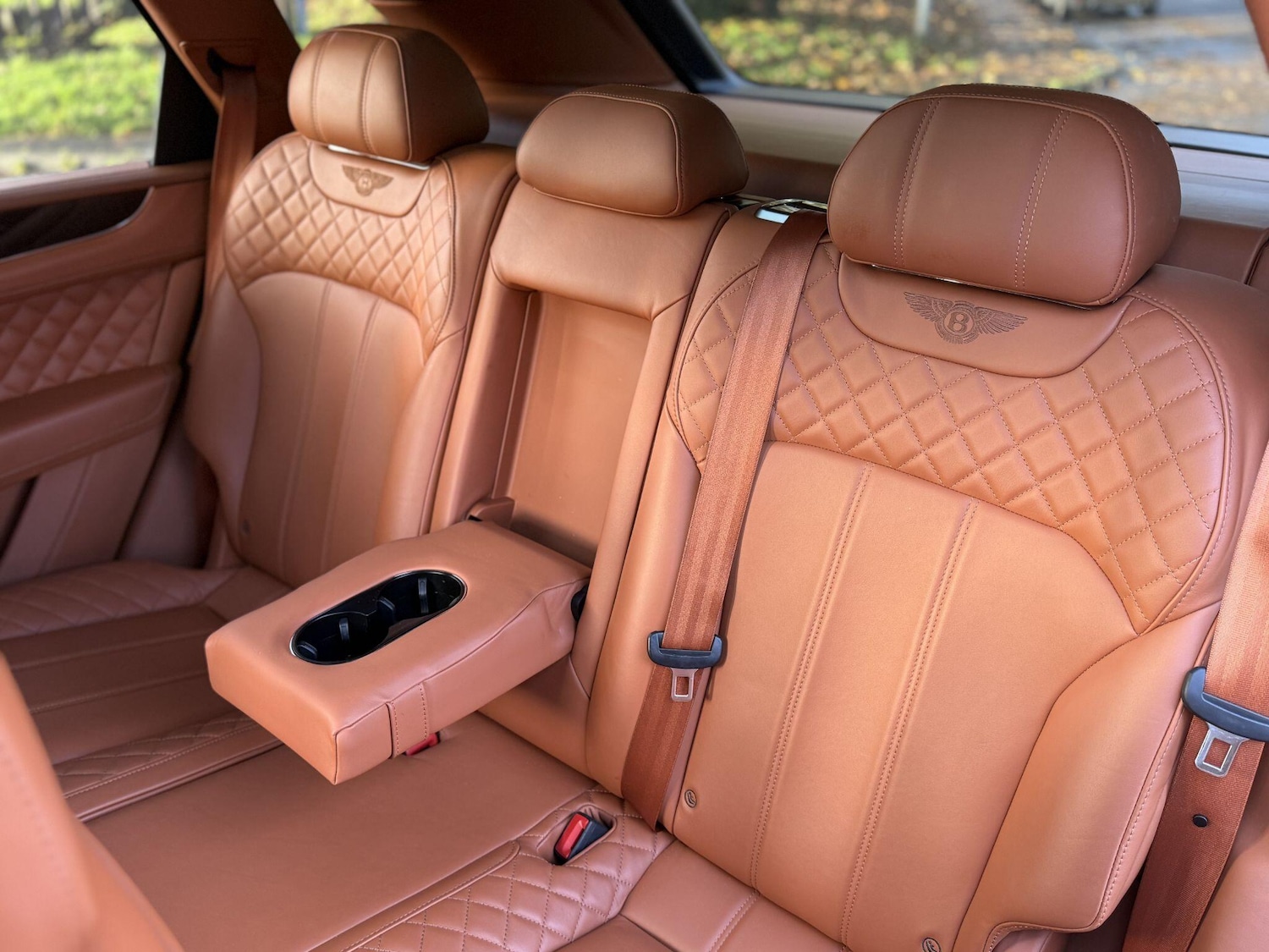 Used Bentley Bentayga 2017 for sale - 76572527: Photo 21