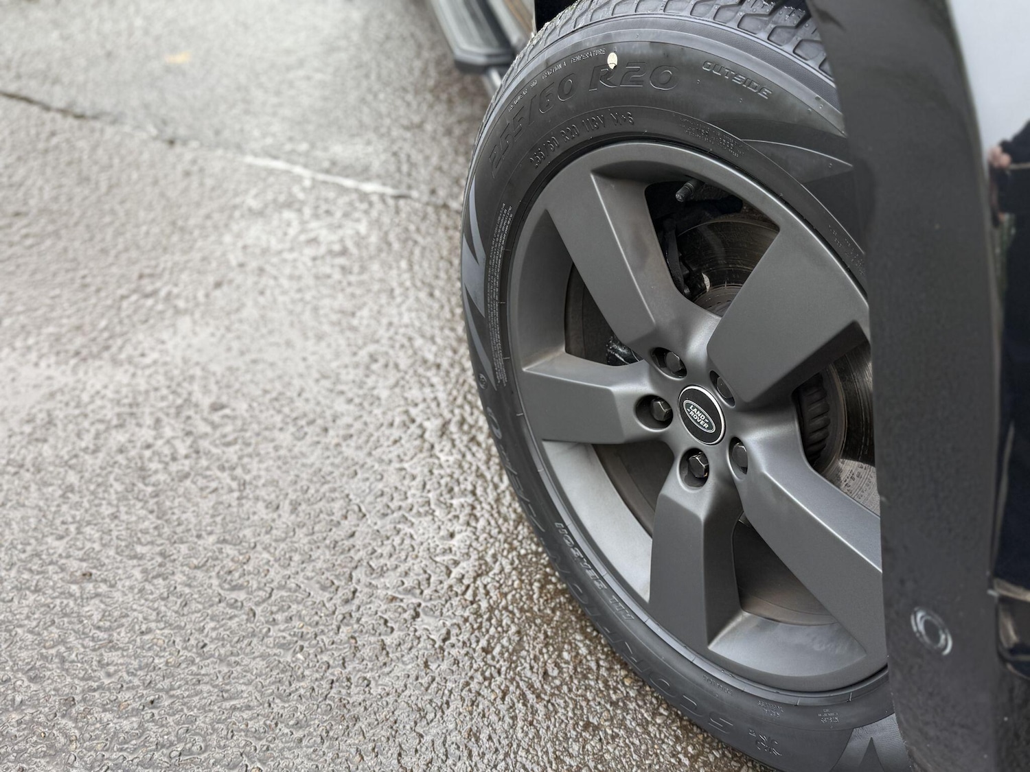 Used Land Rover Defender 2020 for sale - 76573483: Photo 23