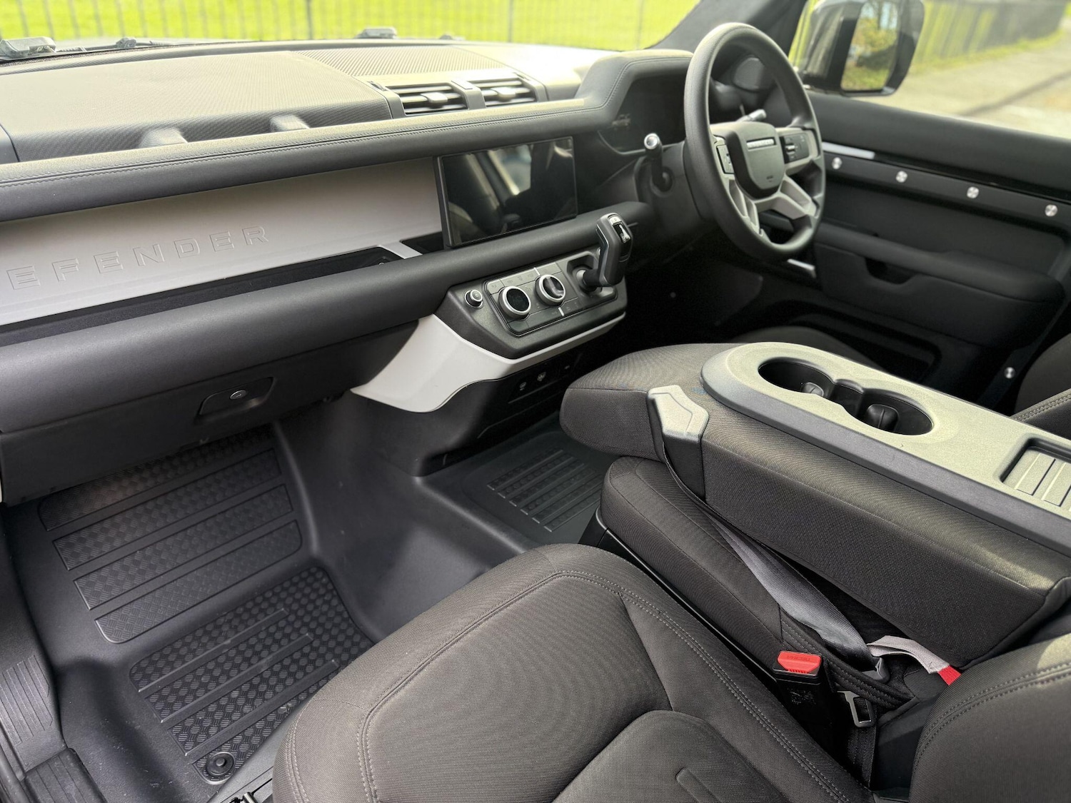 Used Land Rover Defender 2020 for sale - 76573483: Photo 25