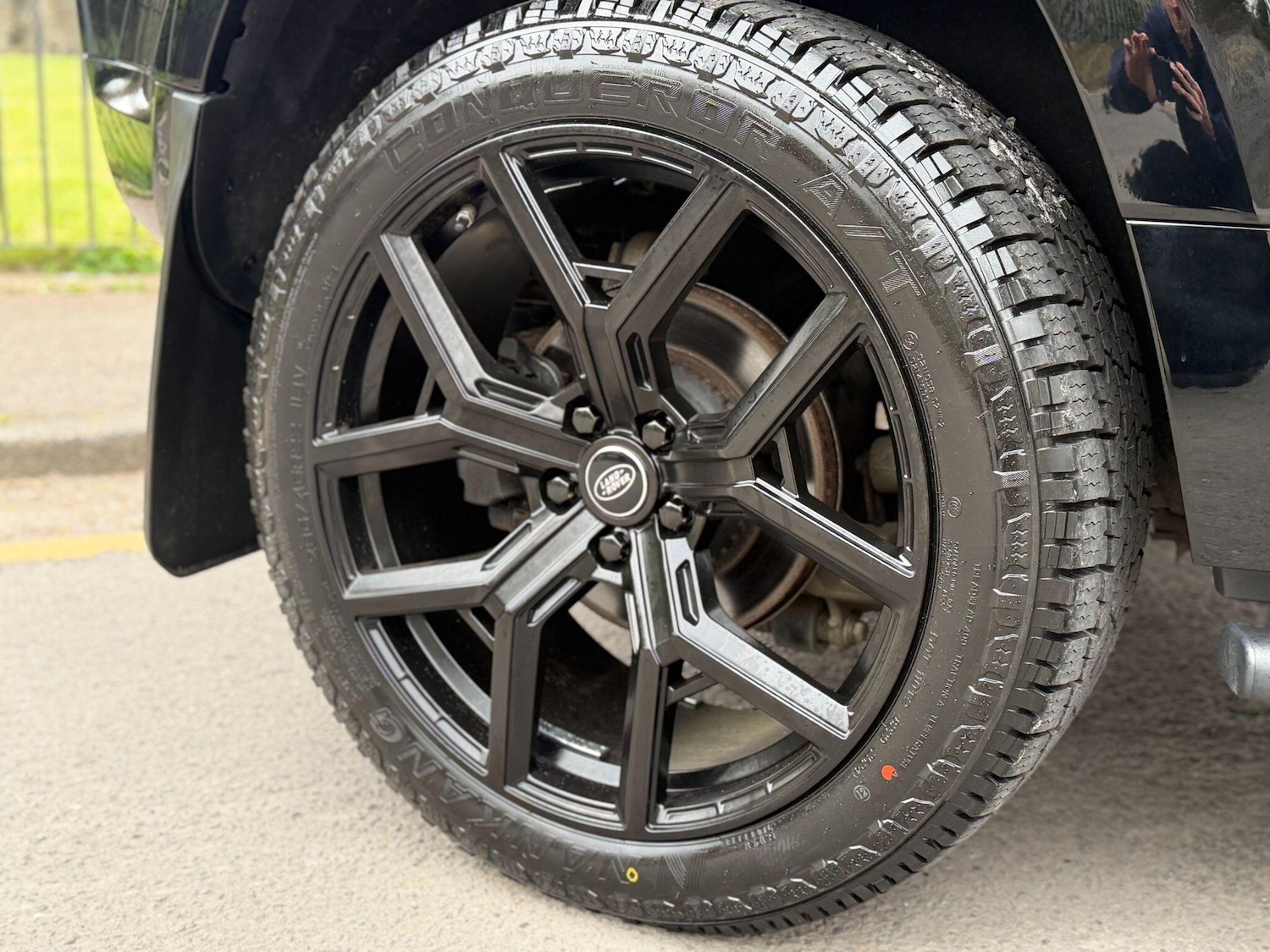 Used Land Rover Defender 2021 for sale - 78100176: Photo 10