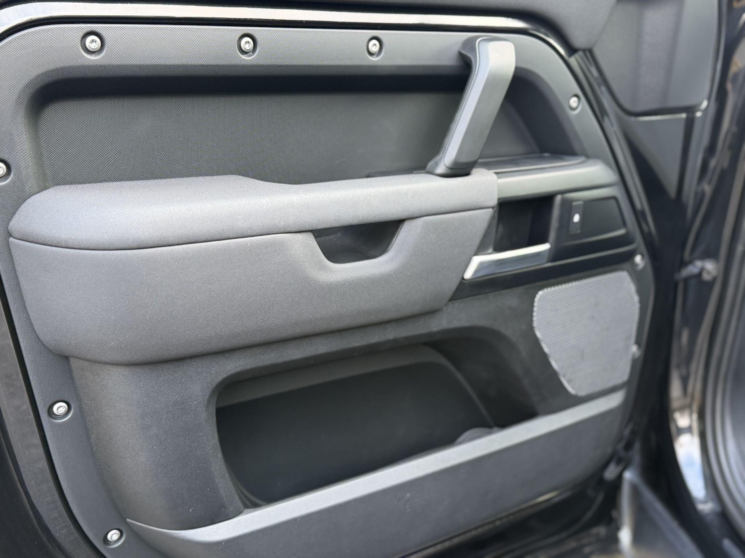 Used Land Rover Defender 2021 for sale - 78100176: Photo 54