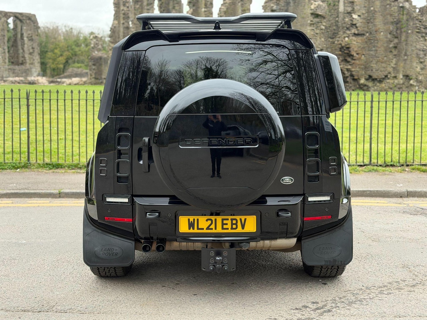 Used Land Rover Defender 2021 for sale - 78100176: Photo 6