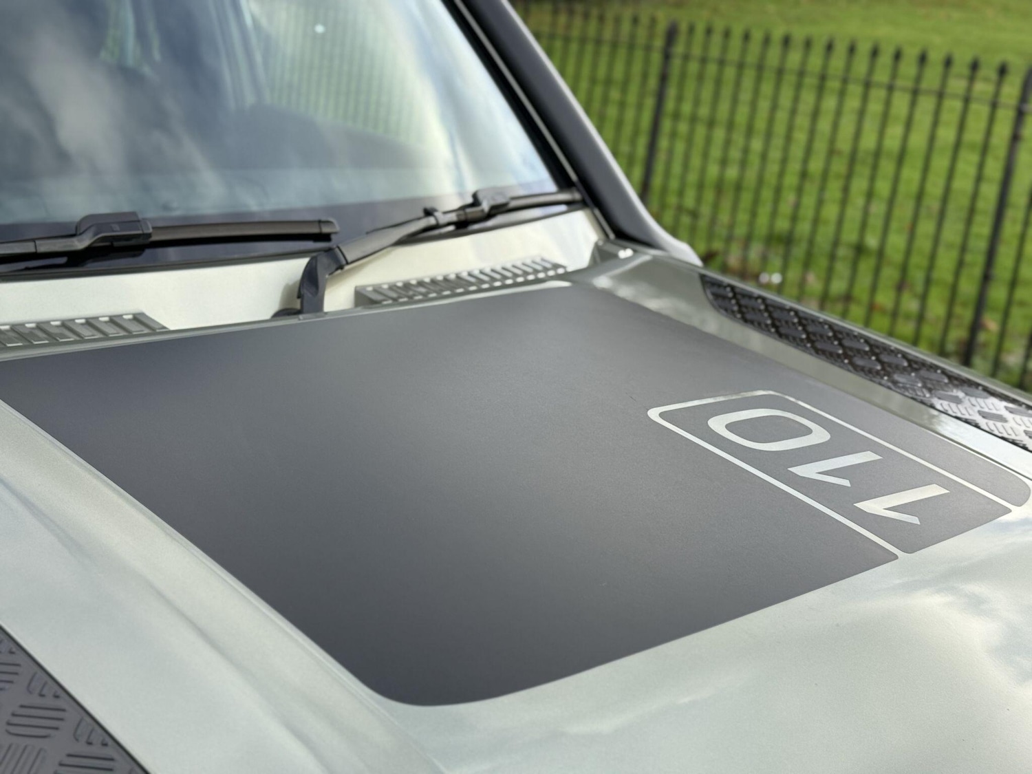 Used Land Rover Defender 2020 for sale - 76743229: Photo 10