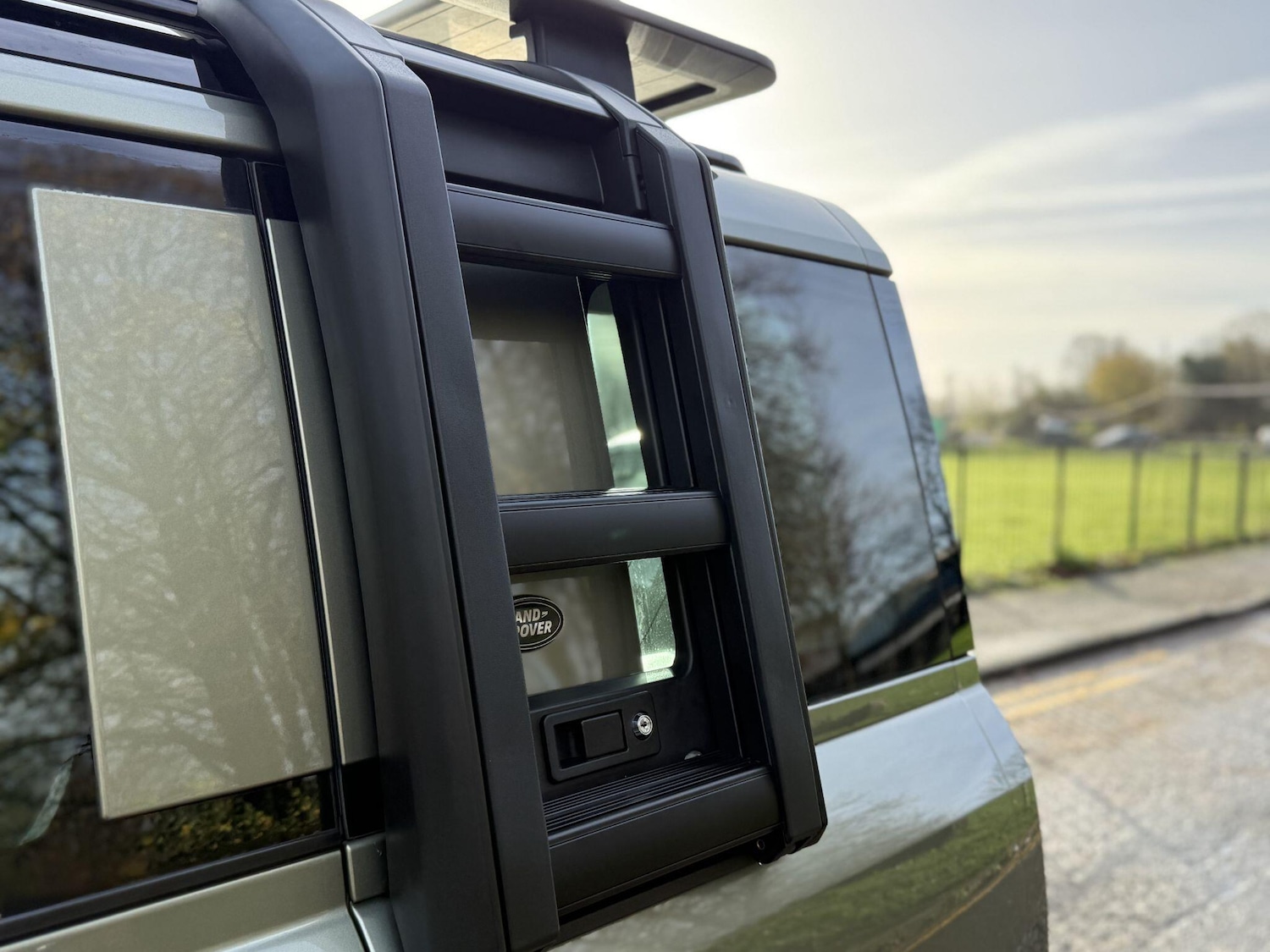 Used Land Rover Defender 2020 for sale - 76743229: Photo 17