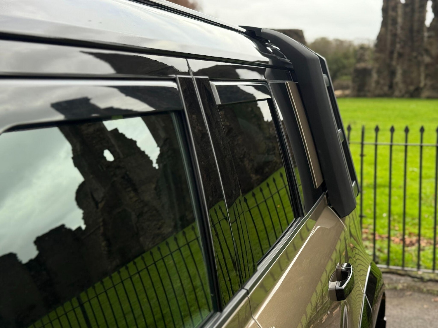 Used Land Rover Defender 2020 for sale - 76561317: Photo 17