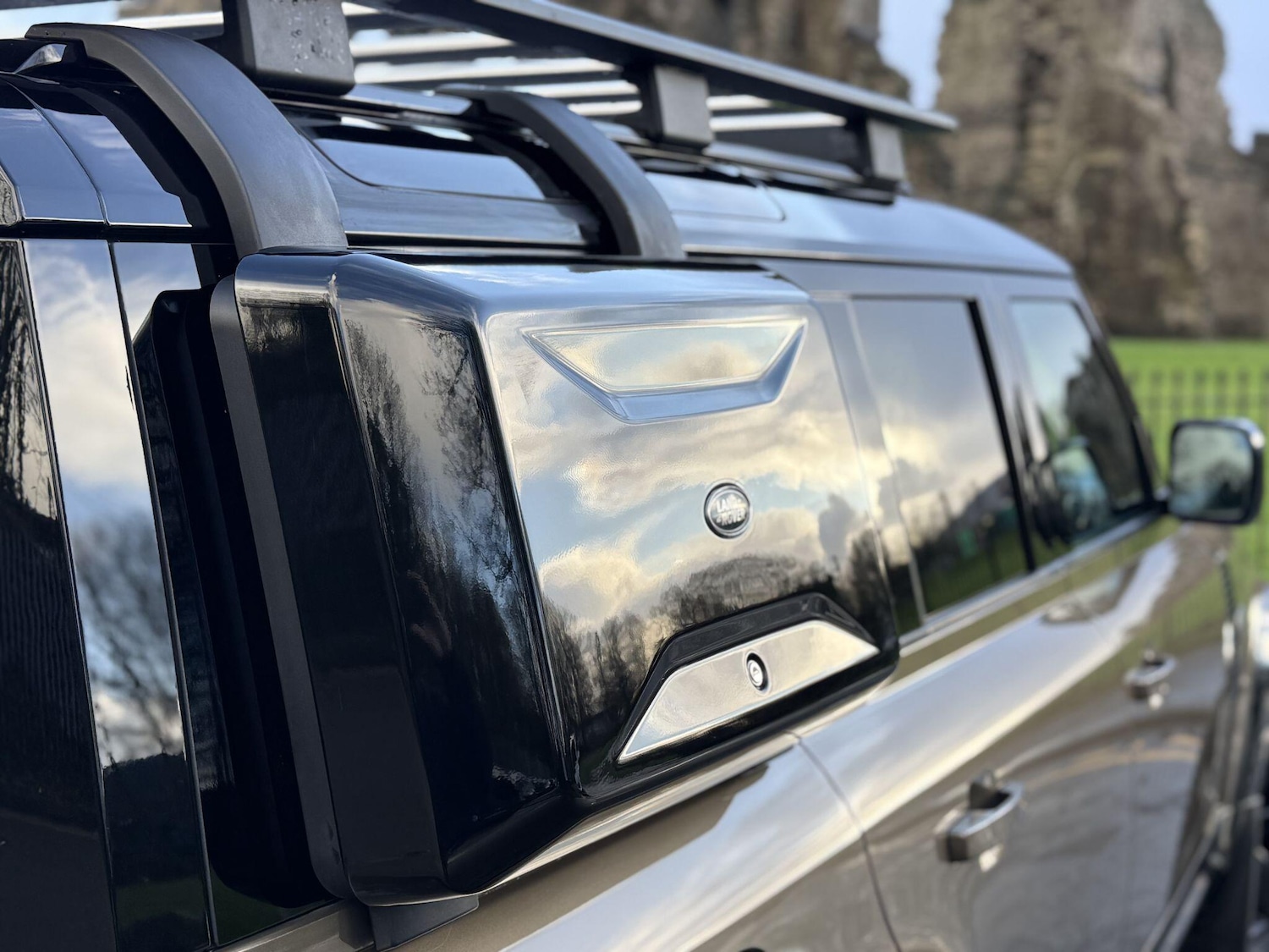 Used Land Rover Defender 2021 for sale - 77015387: Photo 16