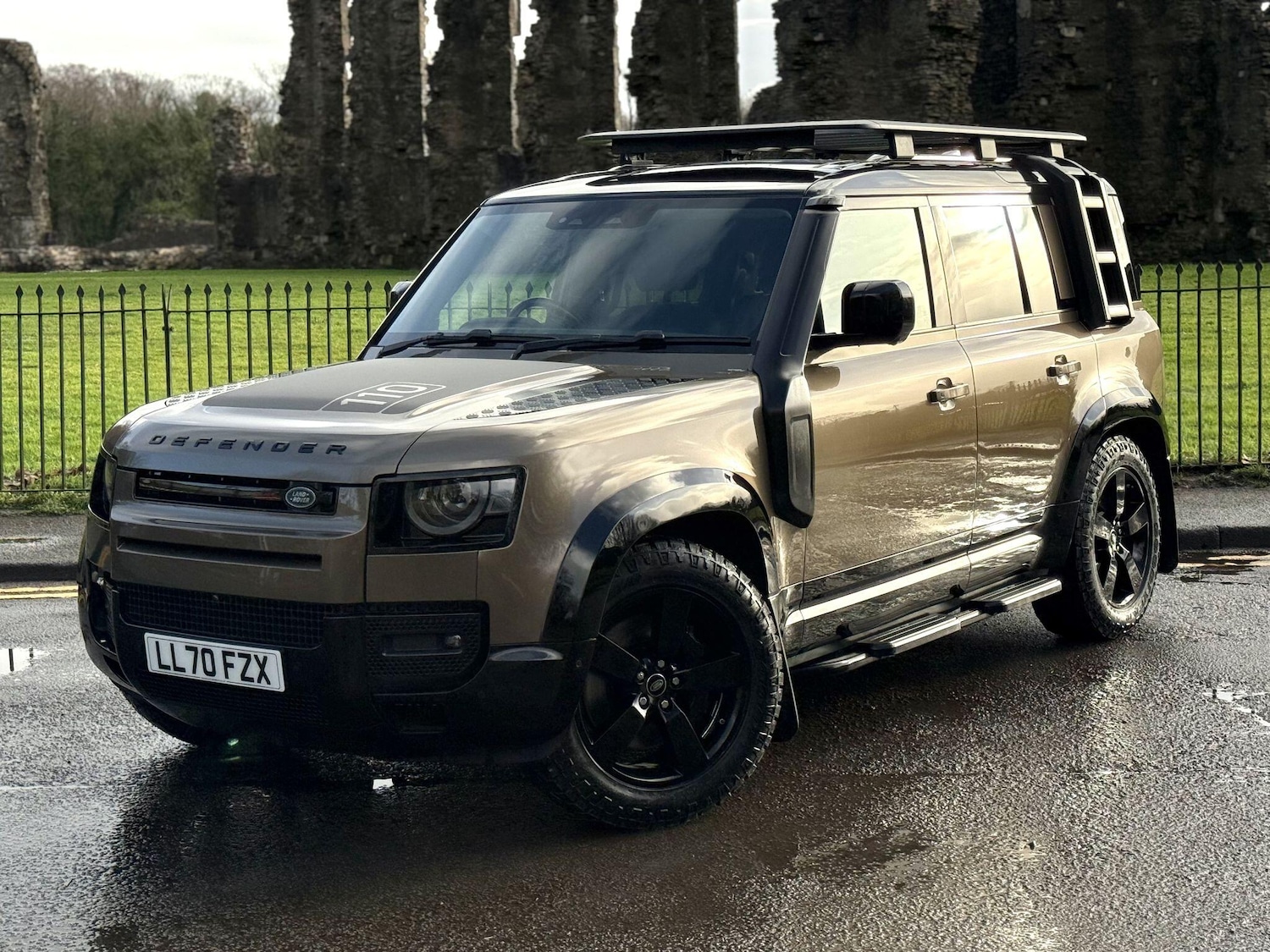 Used Land Rover Defender 2021 for sale - 77015387: Photo 3