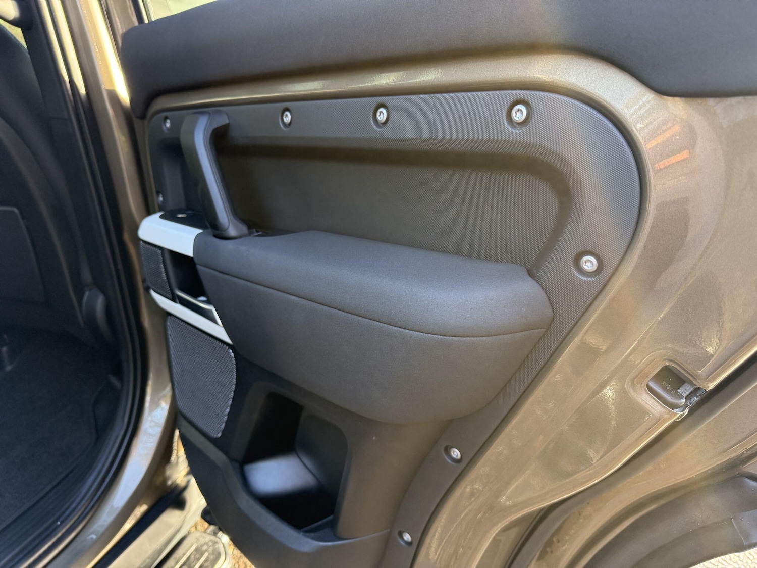 Used Land Rover Defender 2021 for sale - 77015387: Photo 43