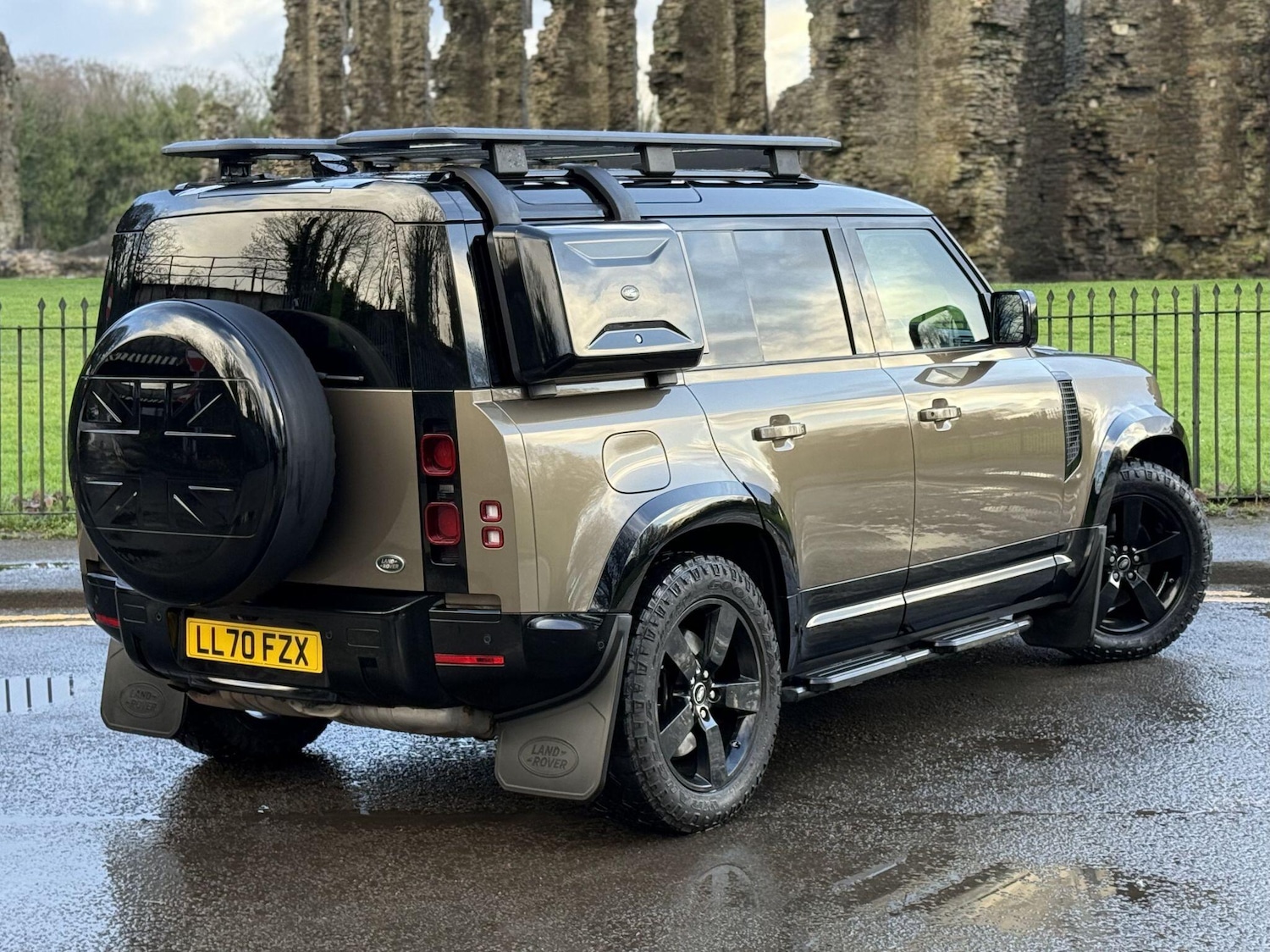 Used Land Rover Defender 2021 for sale - 77015387: Photo 7