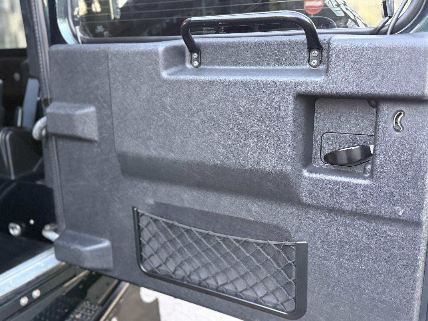 Used Land Rover Defender 2013 for sale - 76976836: Photo 34