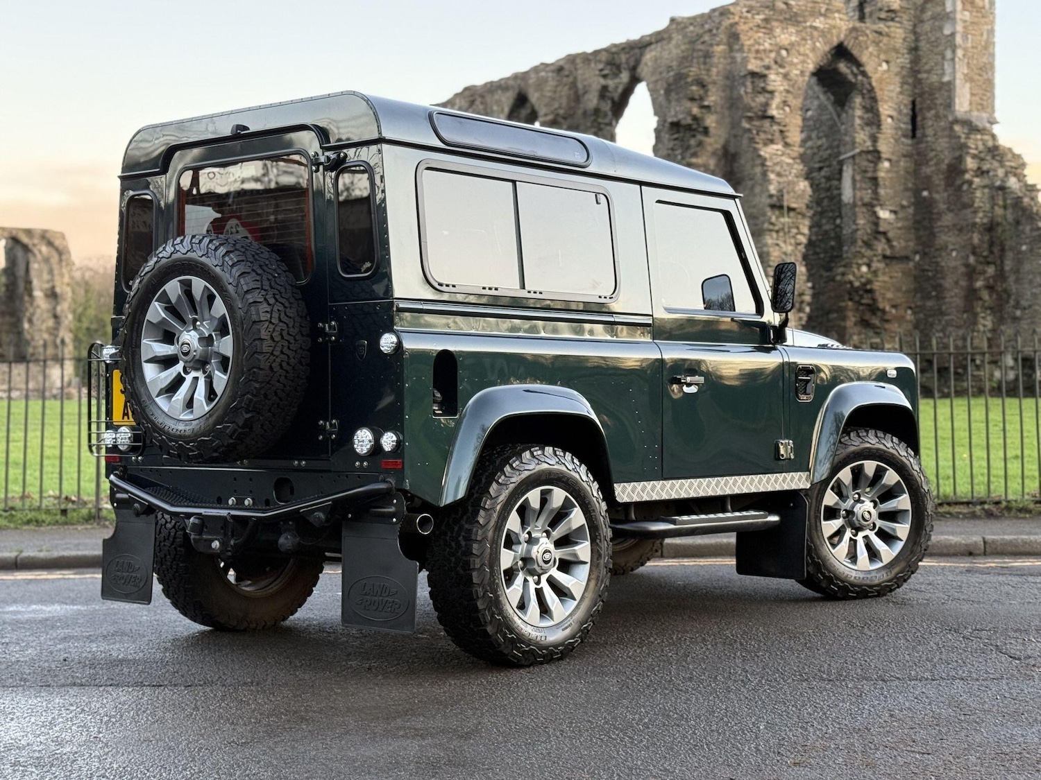 Used Land Rover Defender 2013 for sale - 76976836: Photo 7