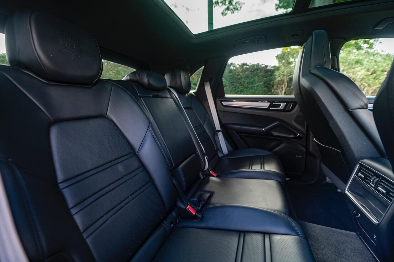 Used Porsche Cayenne 2022 for sale - 76214306: Photo 34