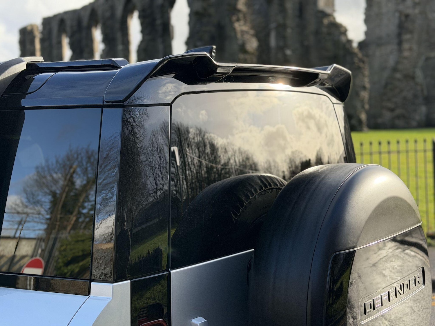 Used Land Rover Defender 2020 for sale - 77305480: Photo 18