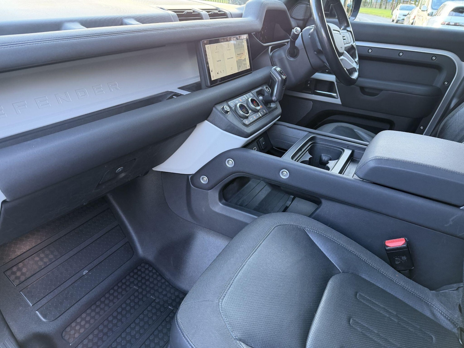 Used Land Rover Defender 2020 for sale - 77305480: Photo 24