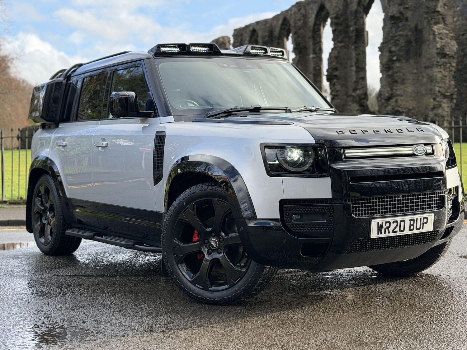 Used Land Rover Defender 2020 for sale - 77305480: Photo 8