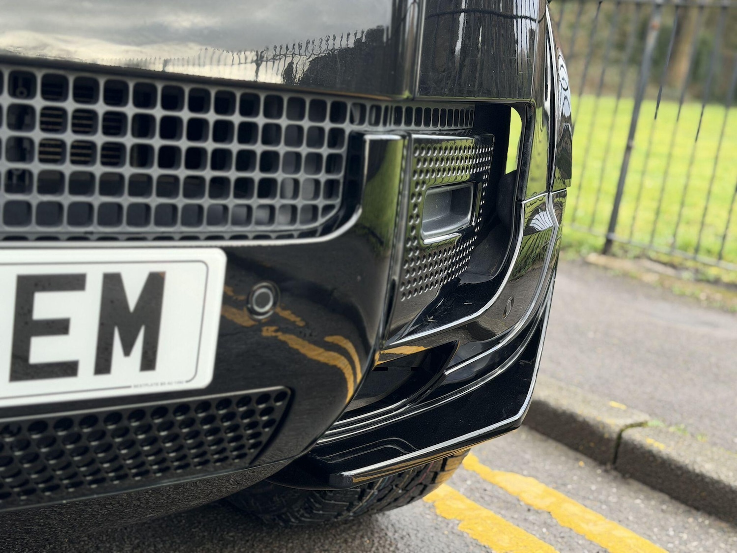 Used Land Rover Defender 110 for sale - 77550123: Photo 10